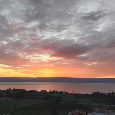 דירת נופש נוף לכנרת Διαμέρισμα Migdal Εξωτερικό φωτογραφία